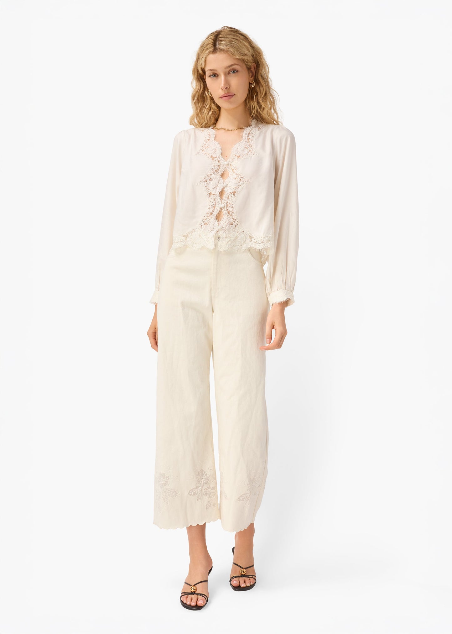 Yuri Blouse Macadamia